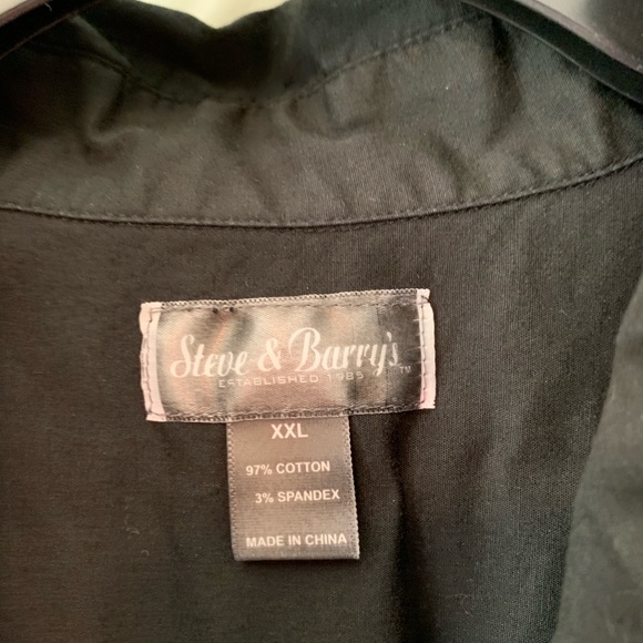 Button Up Top - Picture 2 of 2